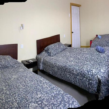 Hostal Beatriz タルタル エクステリア 写真