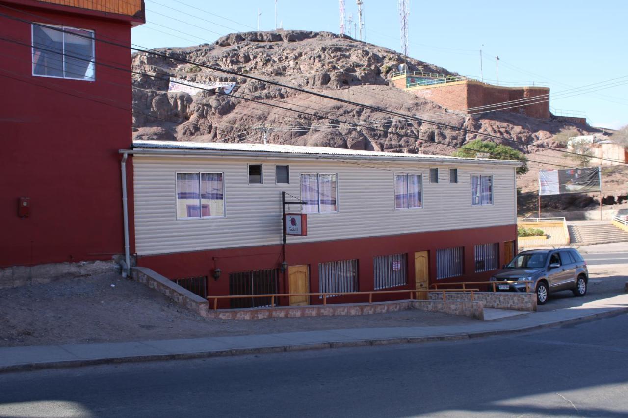 Hostal Beatriz タルタル エクステリア 写真